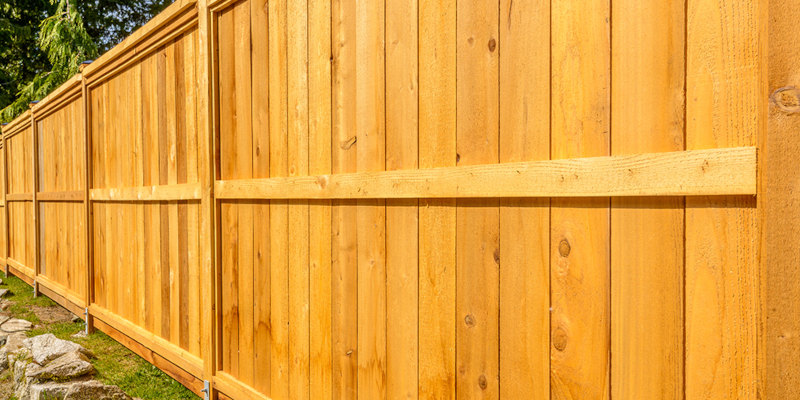 Fence Washing in Lawrence, Kansas
